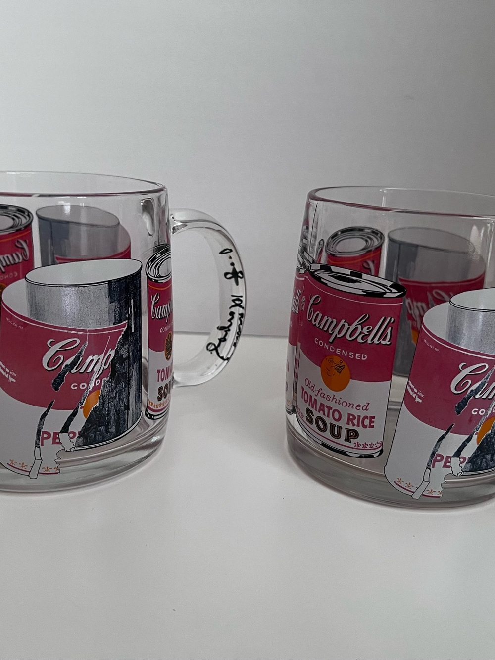 Andy Warhol Pop Art Red Tomato Soup Glass Mug - Set of 2 - Picture 2 of 4